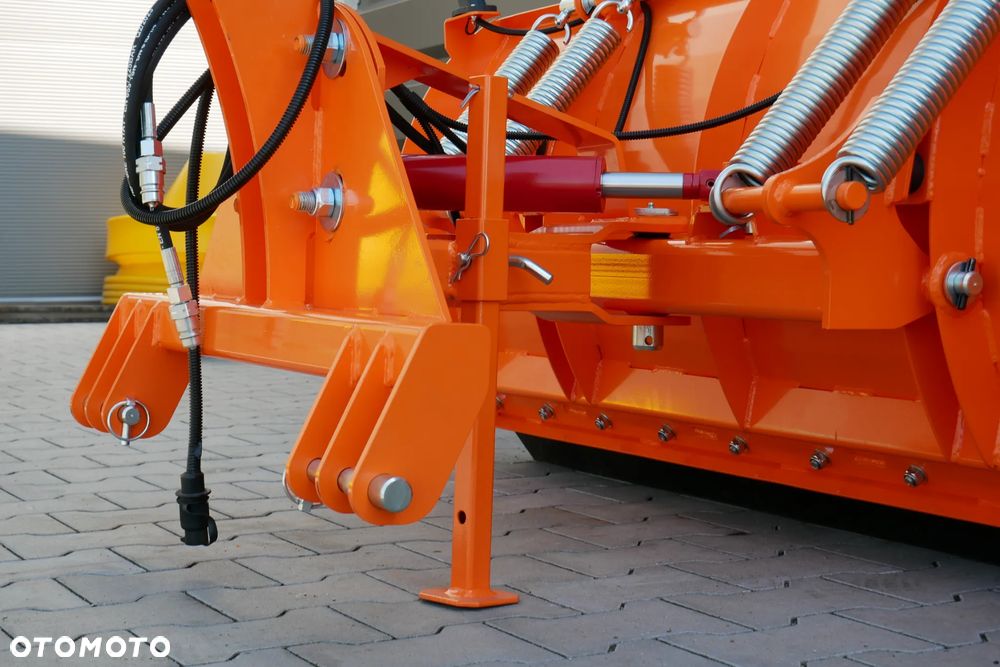 Inny Pługi do śniegu 1,5m - 2,0m (kat. I/II lub 0) - 8