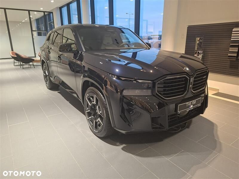 BMW XM - 3