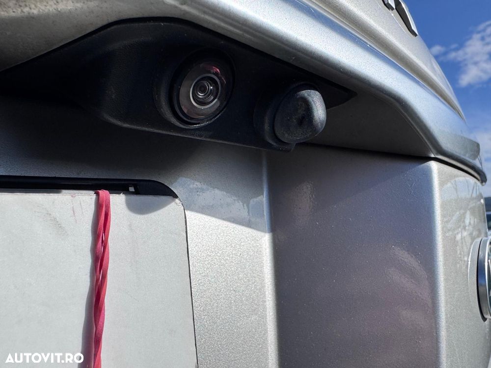 Land Rover Range Rover Sport 3.0 SDV6 HSE - 9