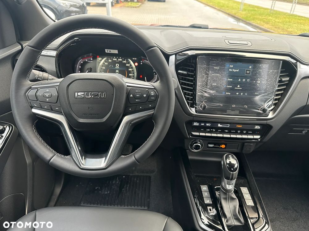 Isuzu D-Max 1.9 DC LSE - 15