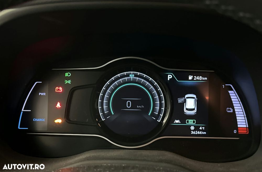 Hyundai KONA EV Style - 9