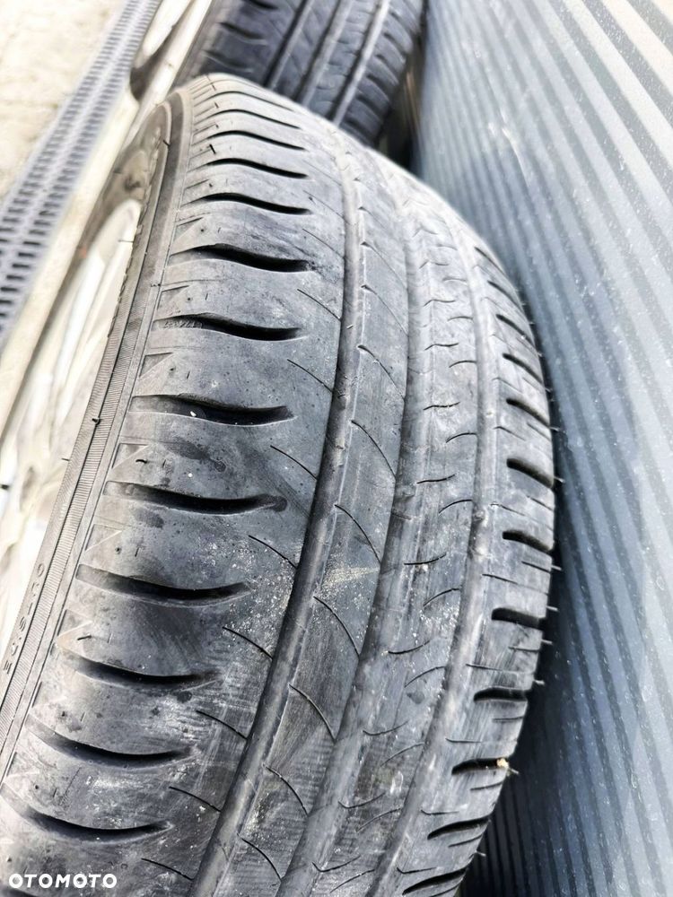 Felgi aluminiowe 205/55 R16 ET45 Toyota - 5