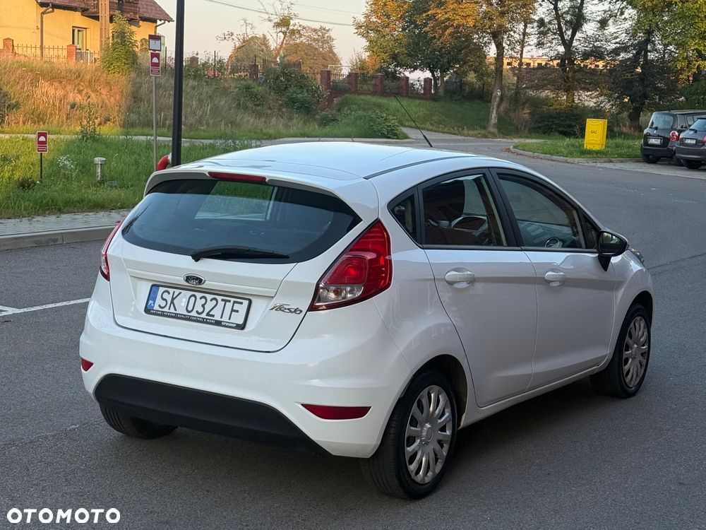 Ford Fiesta - 4
