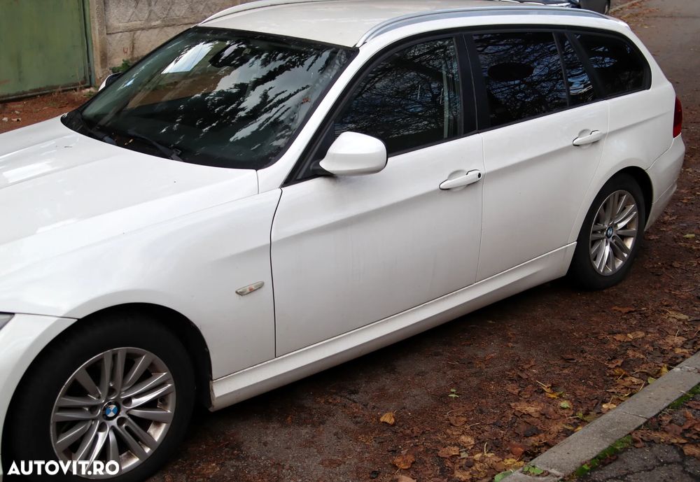 BMW Seria 3 318d - 16