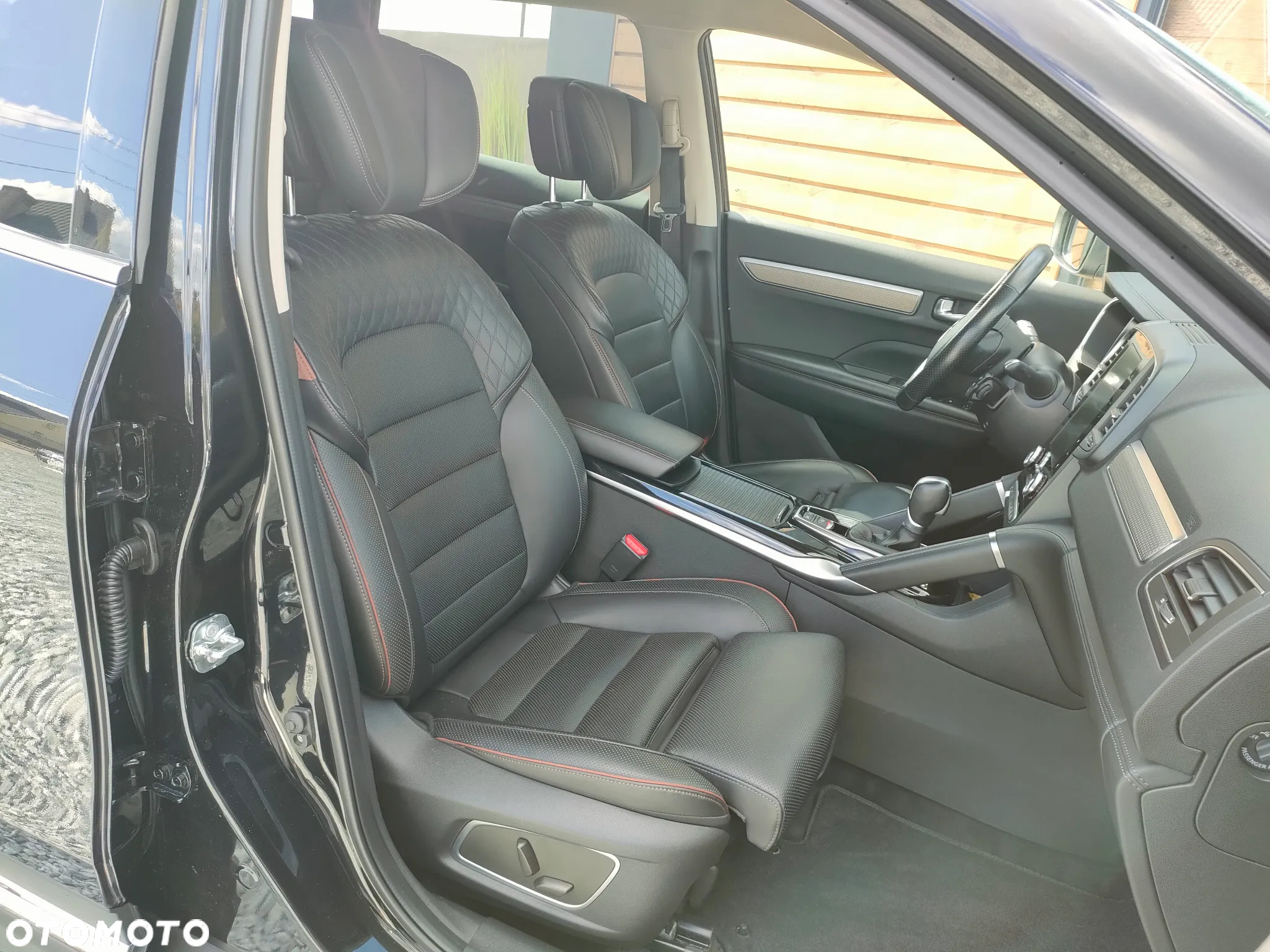 Renault Koleos 2.0 Blue dCi Initiale Paris 4x4 X-Tronic - 25
