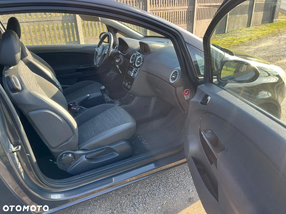 Opel Corsa 1.4 16V Innovation - 6