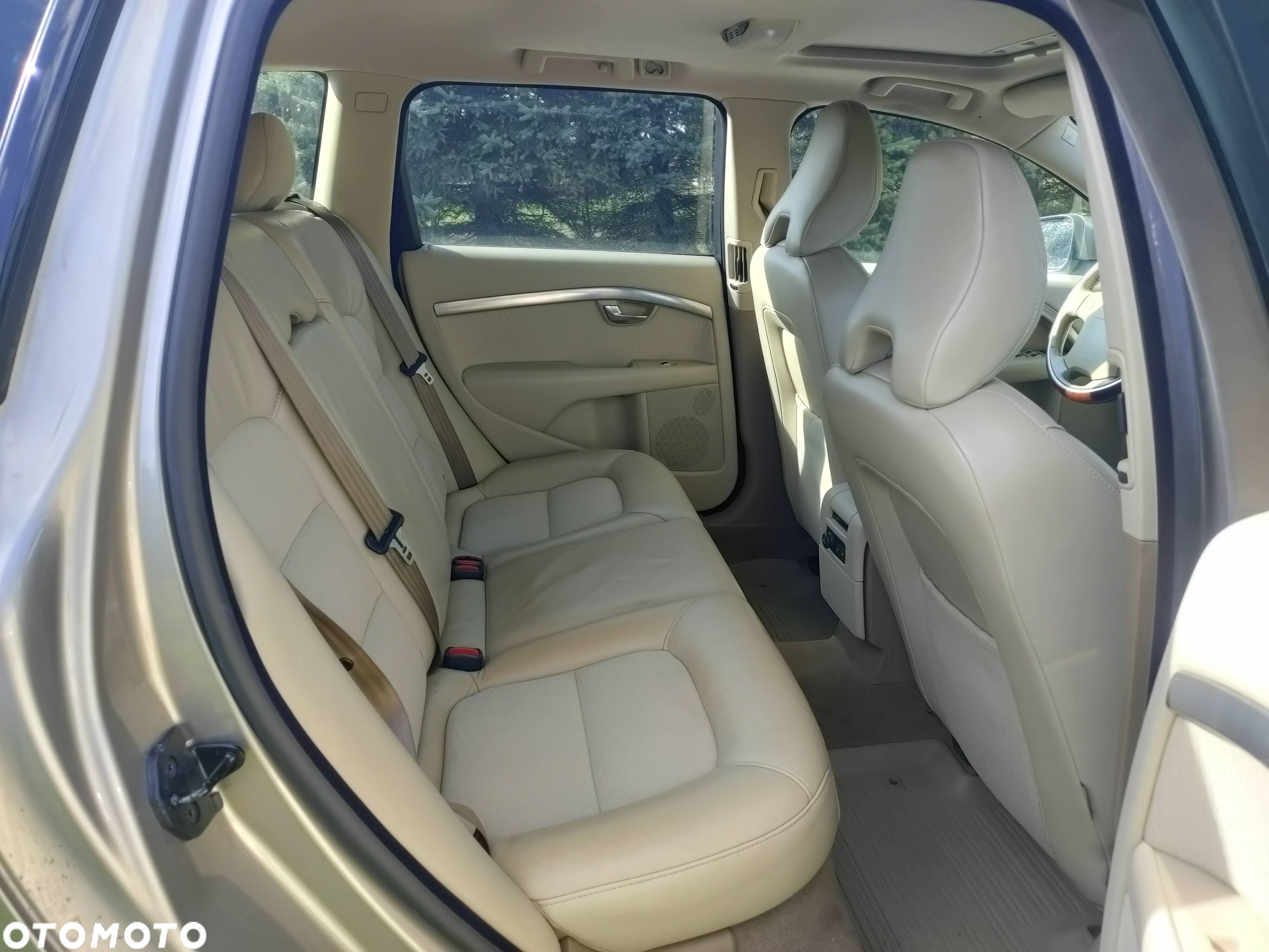 Volvo V70 2.0 Momentum - 22