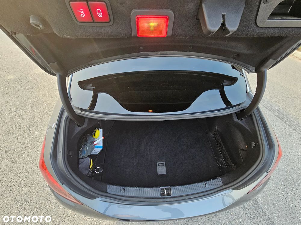 Mercedes-Benz Klasa C 220 d 4MATIC 9G-TRONIC - 15