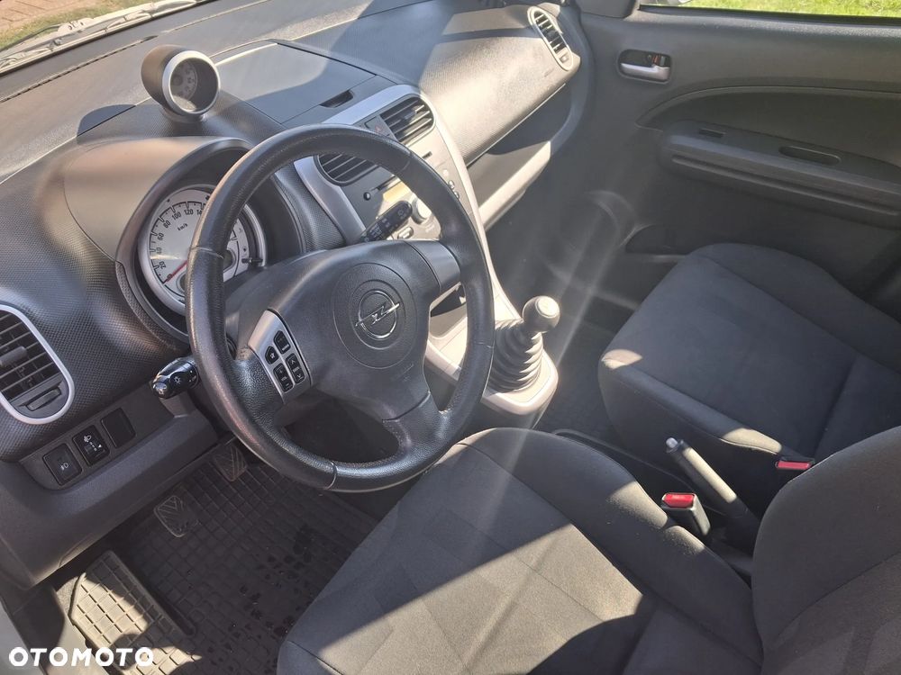 Opel Agila 1.2 Enjoy - 2