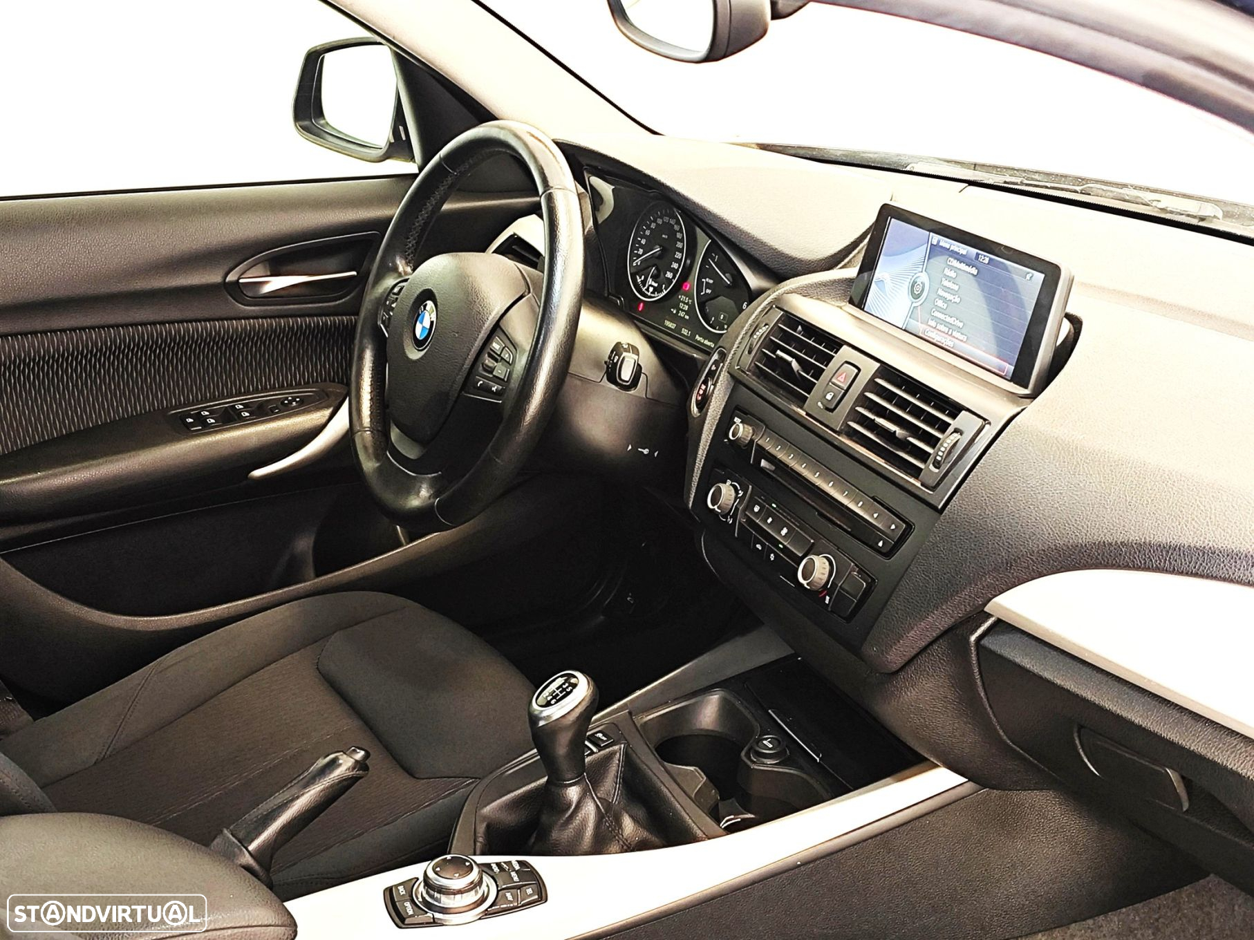 BMW 116 d Line Sport - 32