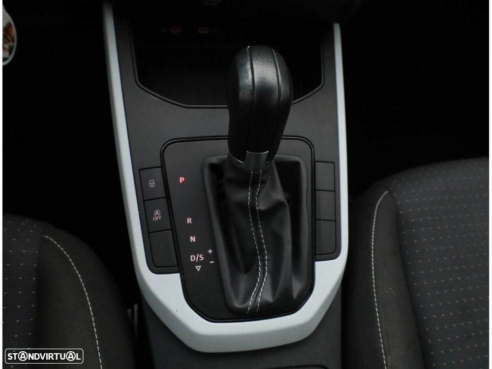 SEAT Arona 1.0 TSI Style DSG - 36