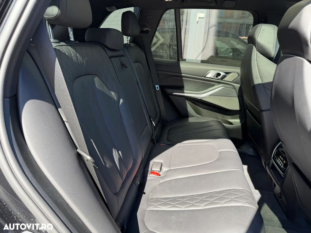 BMW X5 xDrive30d - 11