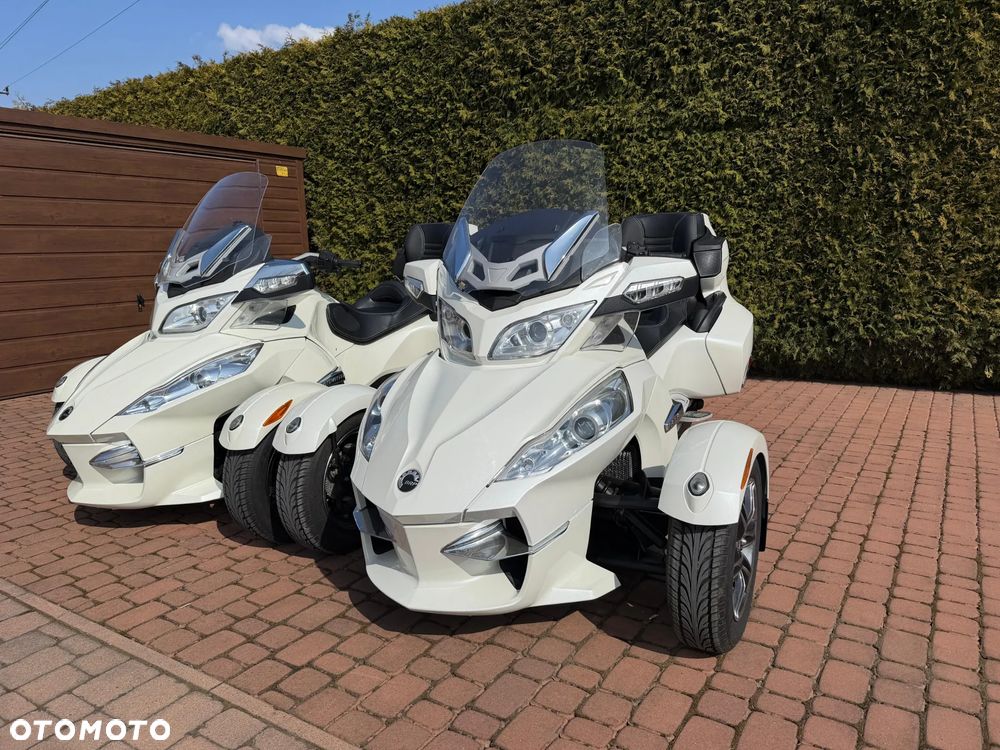 Can-Am Spyder - 1