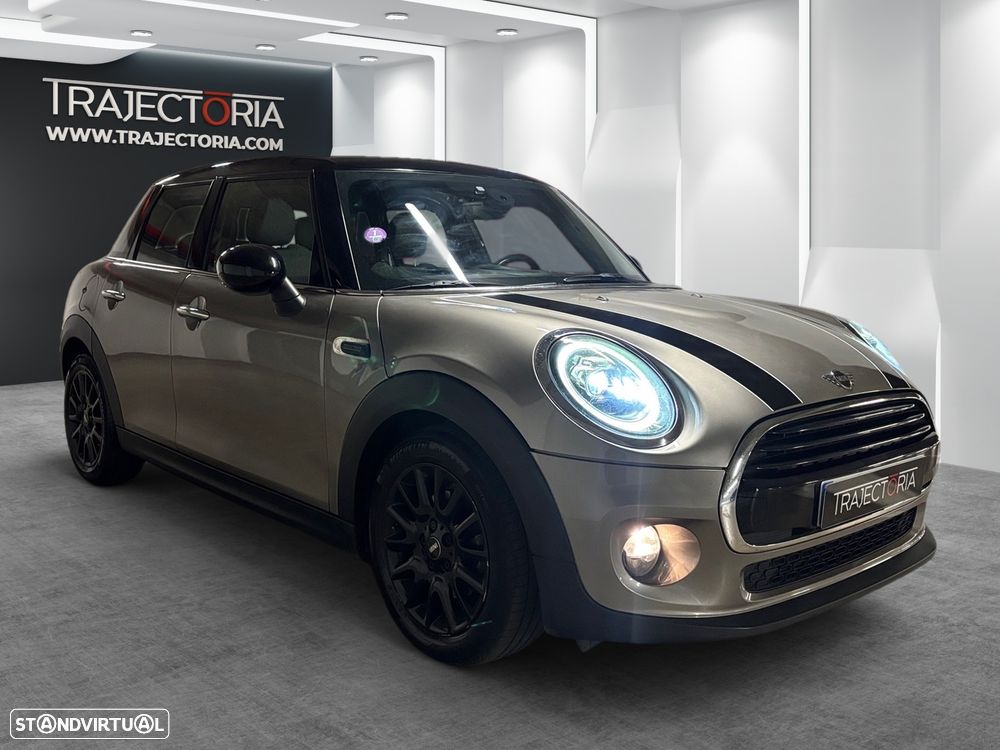 MINI 5 Portas Cooper Camden Edition Auto - 1