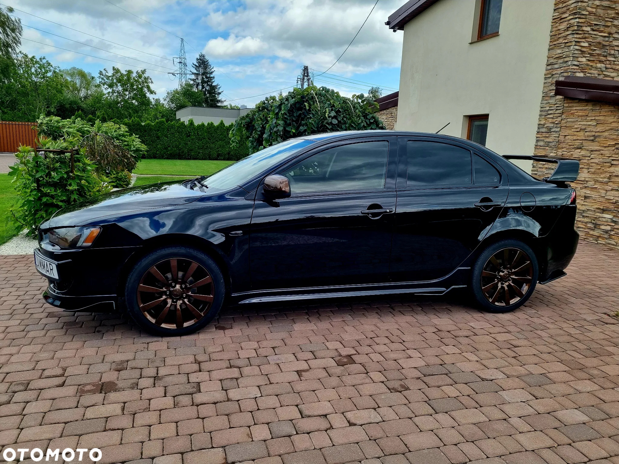 Mitsubishi Lancer - 11