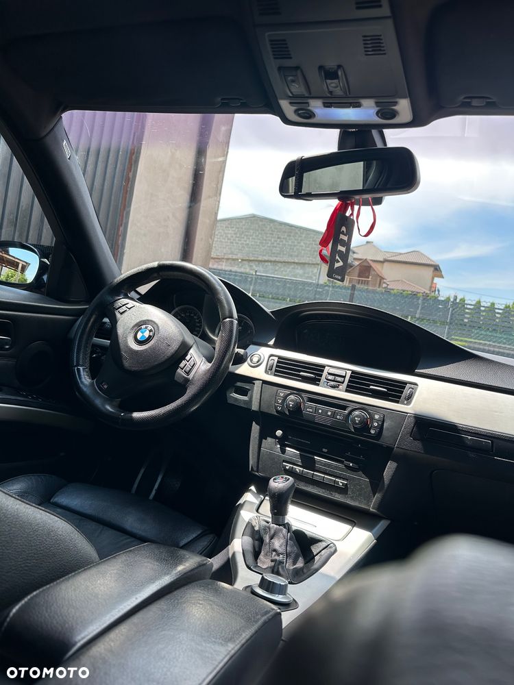 BMW Seria 3 330d - 7