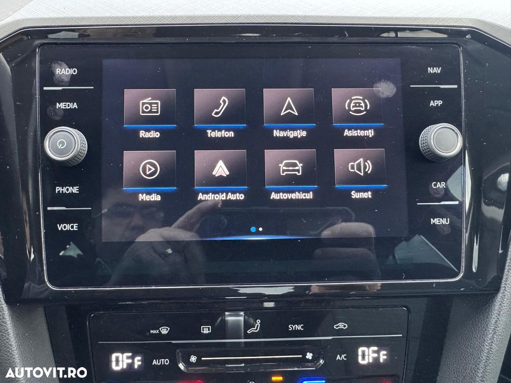 Volkswagen Passat 2.0 TDI SCR DSG Business - 23