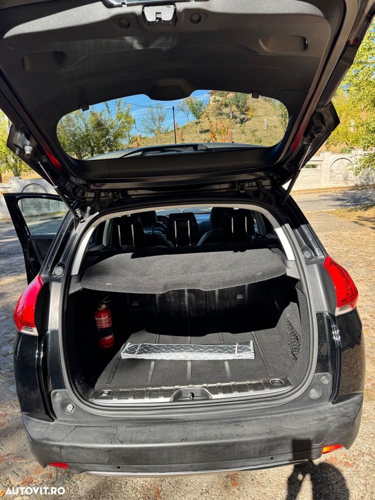 Peugeot 2008 2015 photo 5