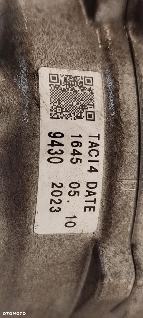SUZUKI S-CROSS SX-4 SPRĘŻARKA KLIMATYZACJI 2024 X1447280-5670 - 5