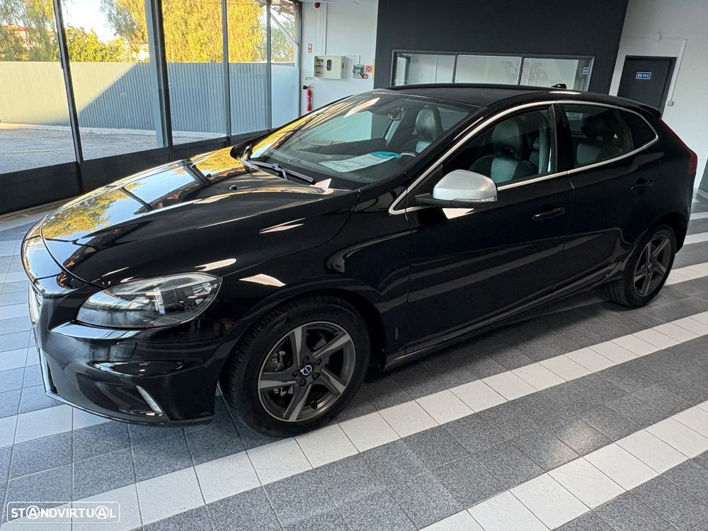 Volvo V40 2.0 D2 R-Design Momentum - 8