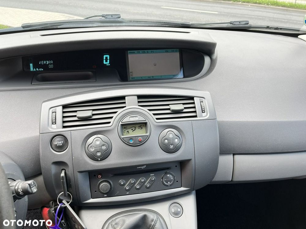 Renault Scenic - 23