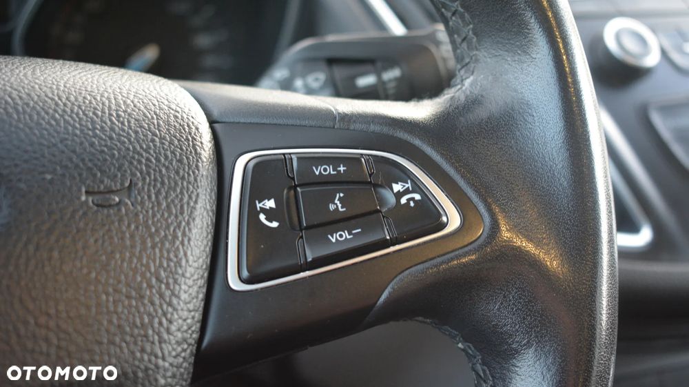 Ford Grand C-MAX - 27