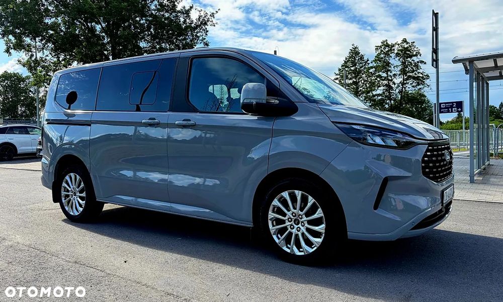 Ford Tourneo Custom 2.0 EcoBlue L1 Titanium SelectShift - 11
