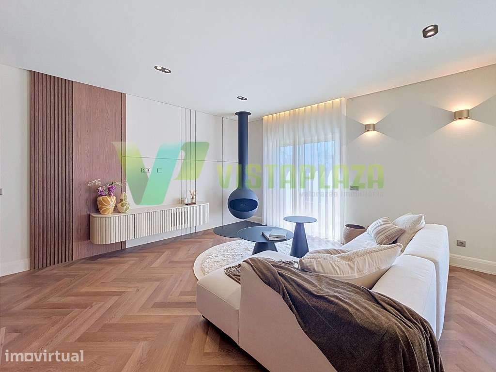Apartamento T2 de Luxo com Terraço na Urbanização Boca do Rio, Lago... - Grande imagem: 4/53