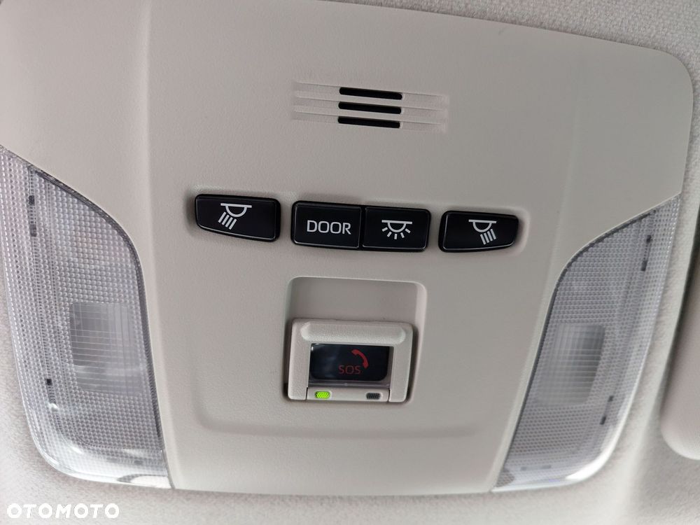 Toyota Corolla - 26