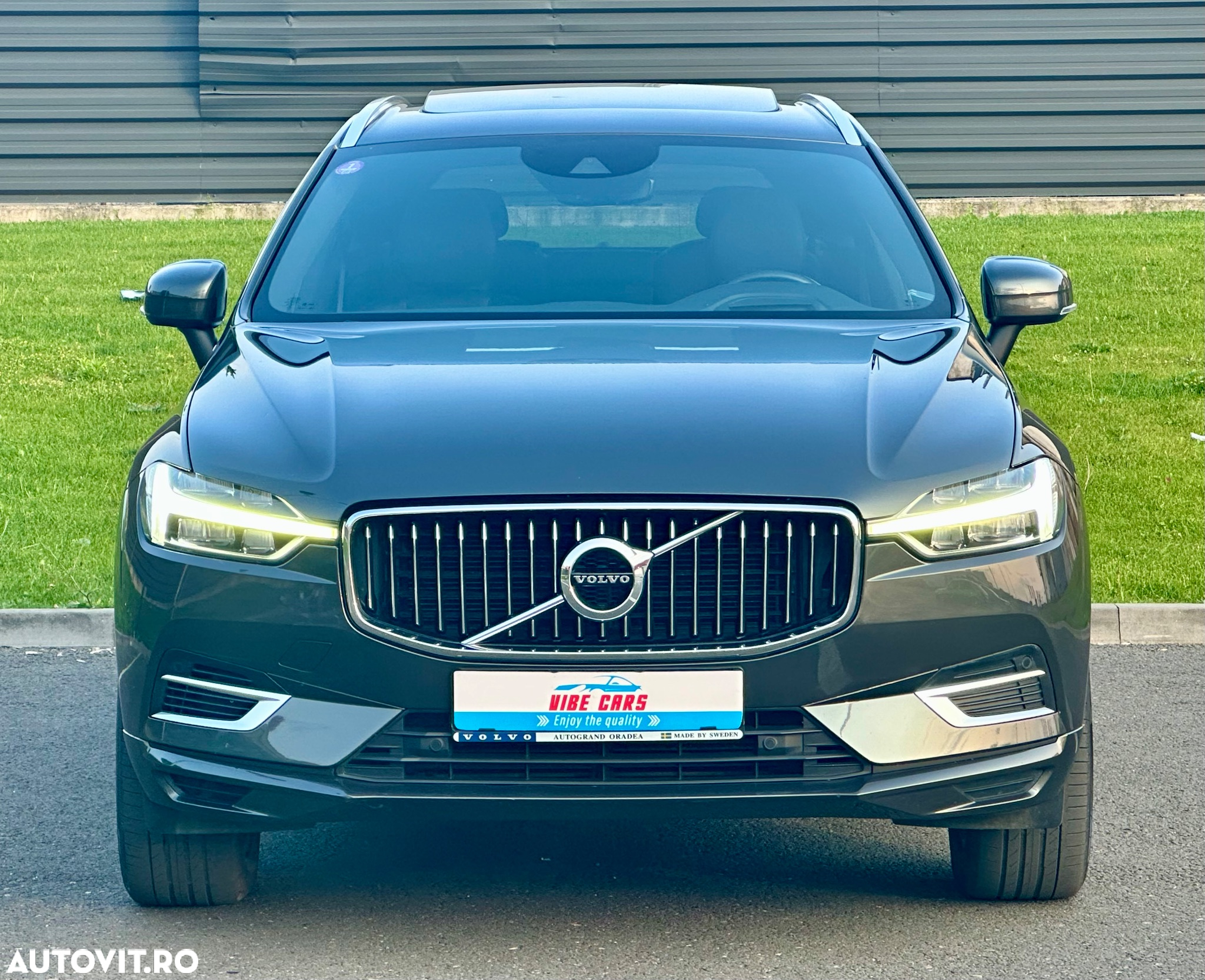 Volvo XC 60 T8 AWD Recharge Geartronic Inscription - 17