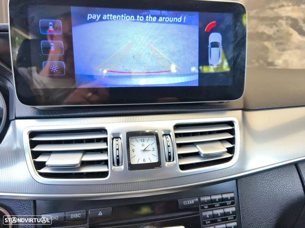 Mercedes-Benz E 300 Bluetec Hybrid Avantgarde - 13