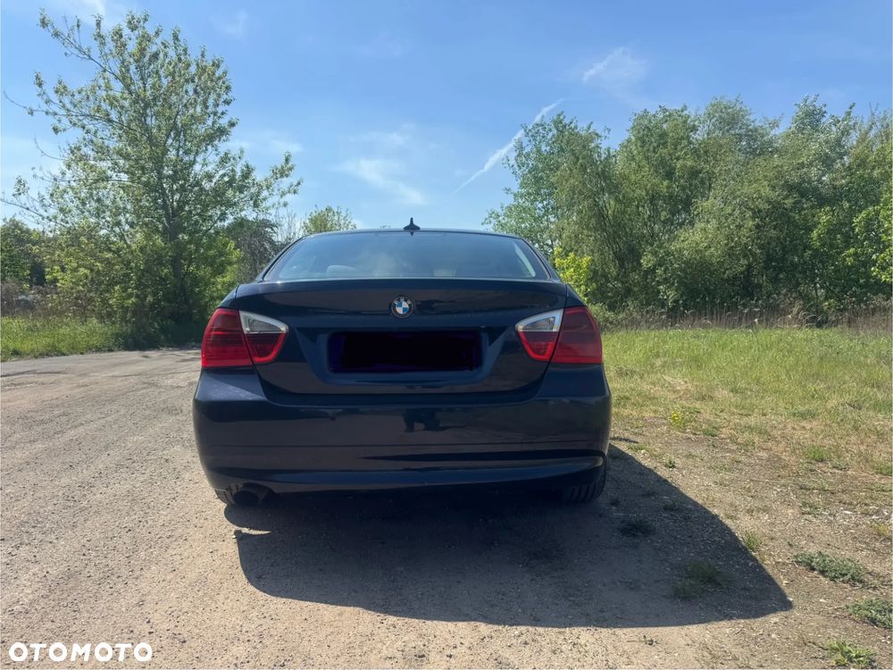 BMW Seria 3 320d - 5