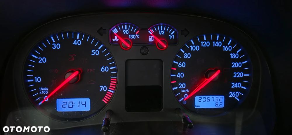 Volkswagen Golf - 21