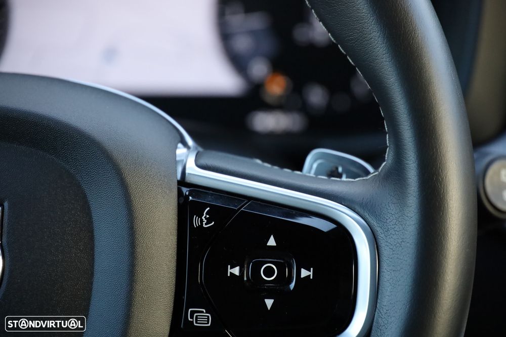 Volvo V60 2.0 D3 R-Design Geartronic - 20