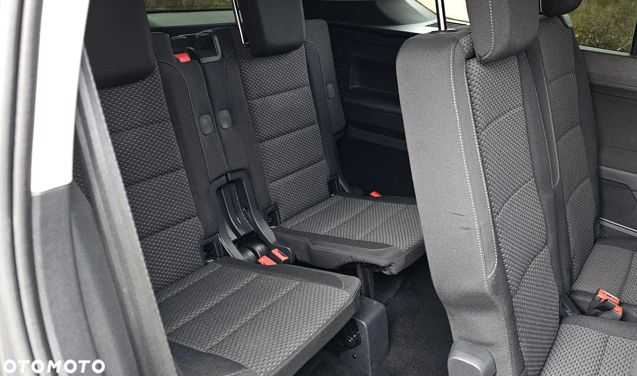 Volkswagen Touran 2.0 TDI SCR (BlueMotion Technology) DSG Highline - 23
