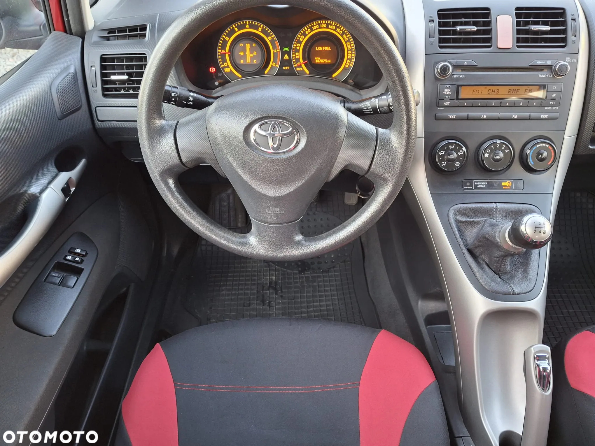 Toyota Auris - 5