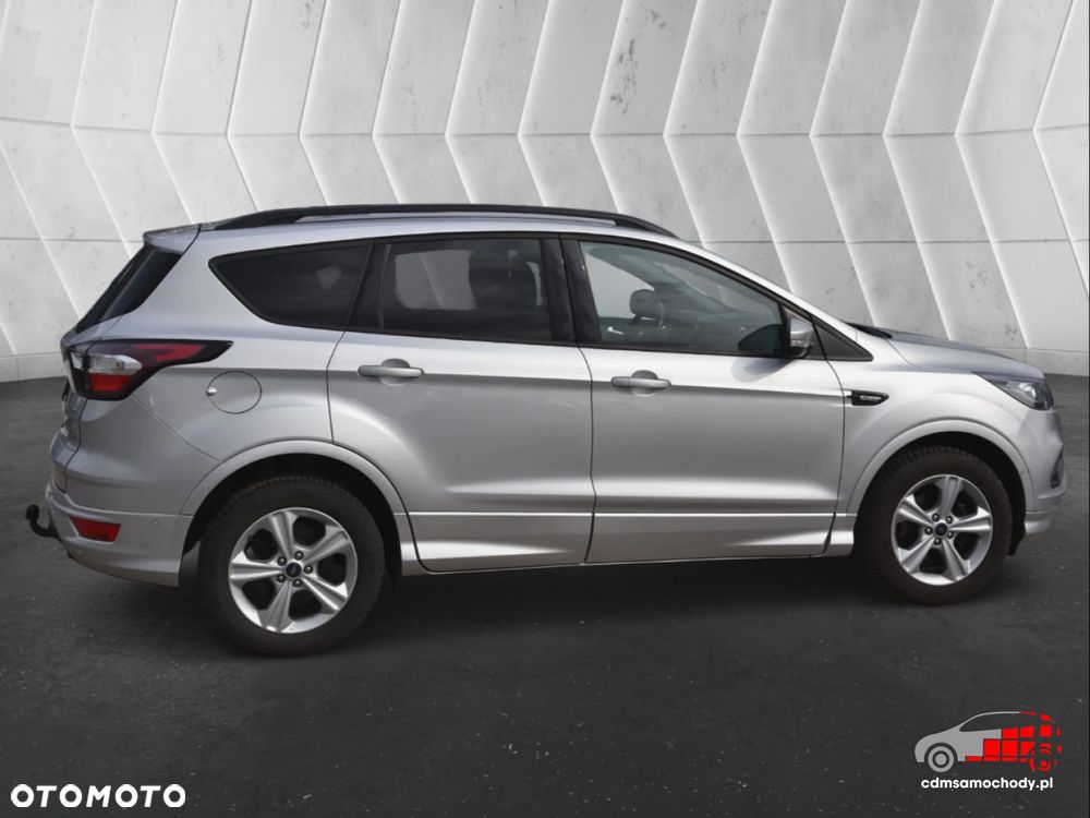 Ford Kuga - 11