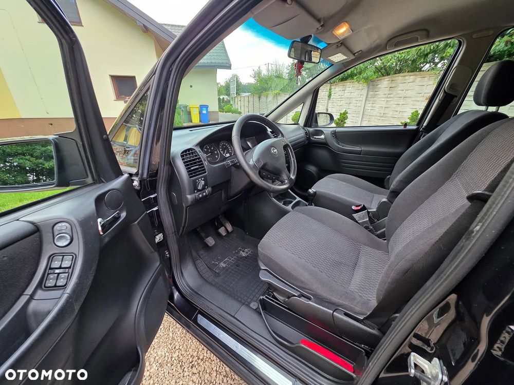 Opel Zafira 2.0 DTI Njoy - 10