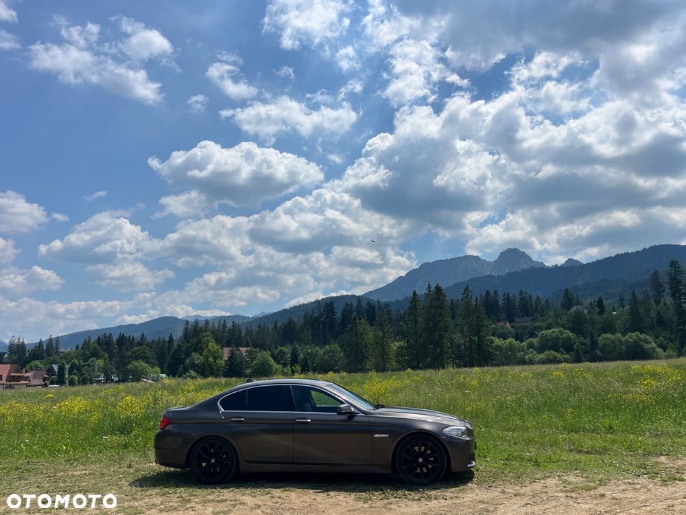 BMW Seria 5 535i xDrive Sport-Aut Modern Line - 2