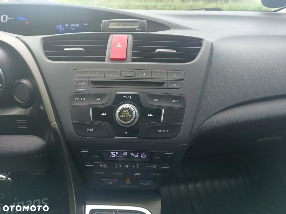 Honda Civic 1.8 Sport - 11
