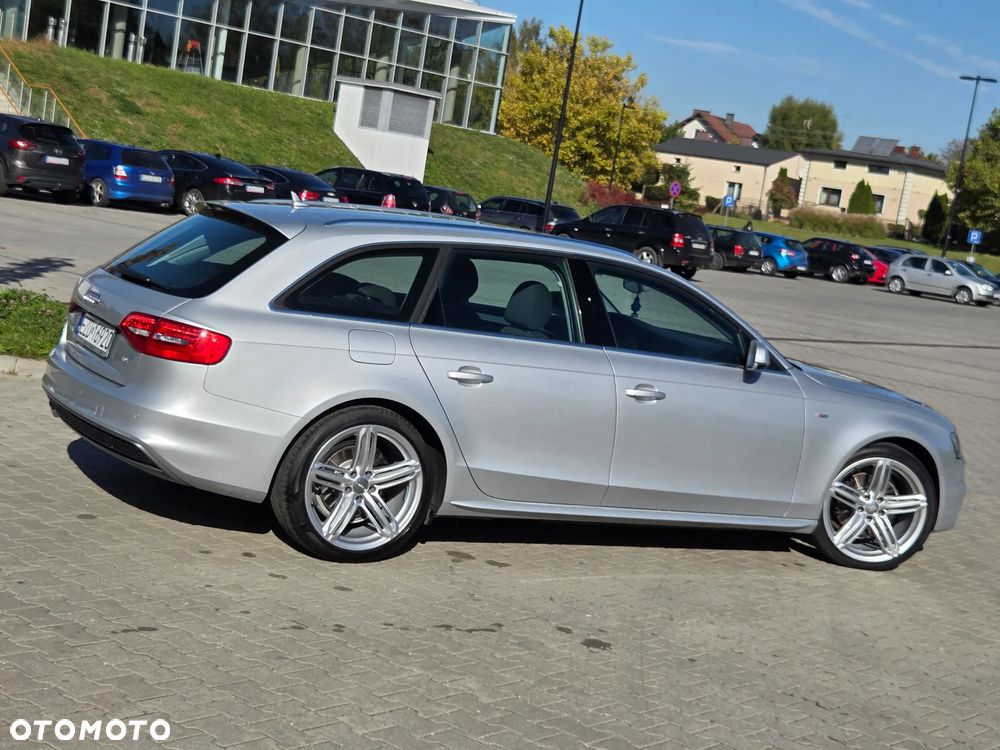 Audi A4 Avant 2.0 TDI DPF S line Sportpaket - 31