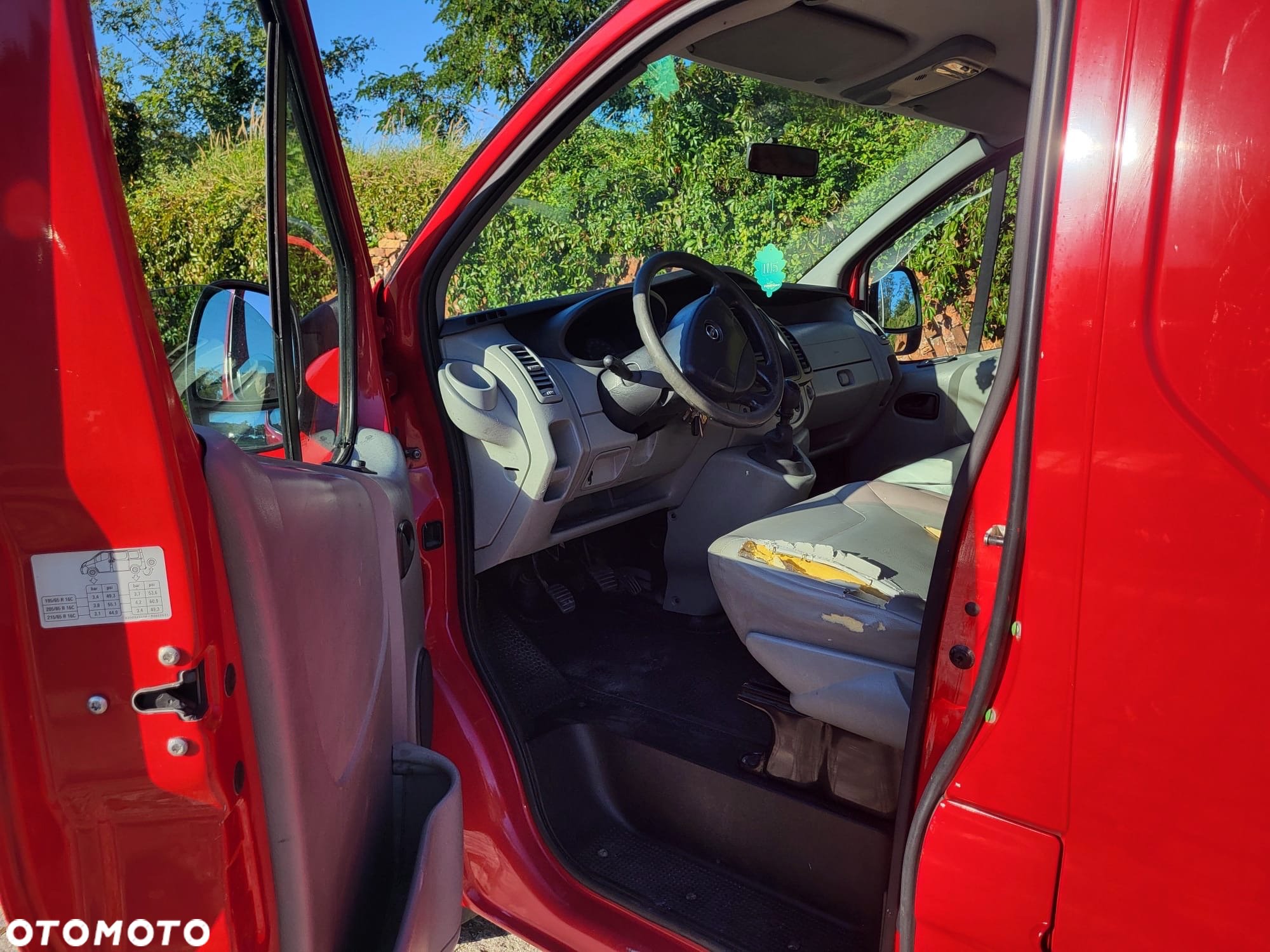 Opel Vivaro - 14