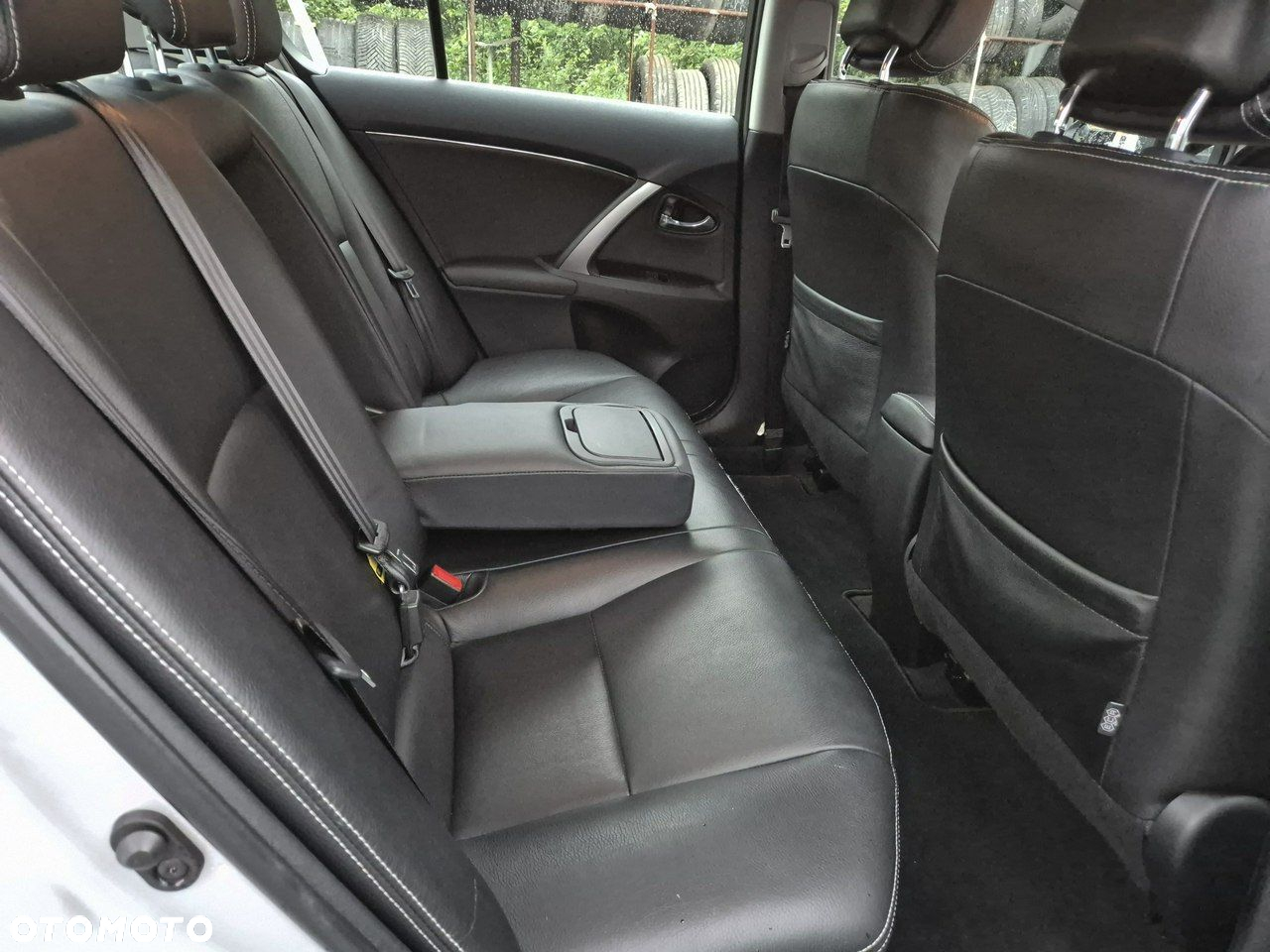 Toyota Avensis - 21