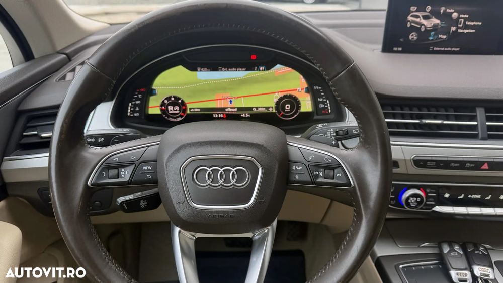 Audi Q7 - 11