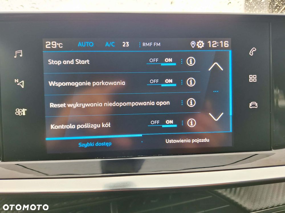 Peugeot 2008 BlueHDi 130 EAT8 Allure Pack - 36