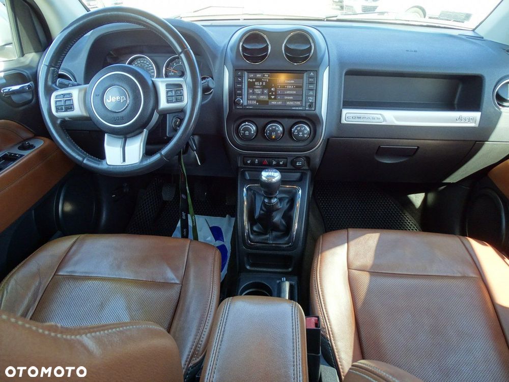 Jeep Compass - 8