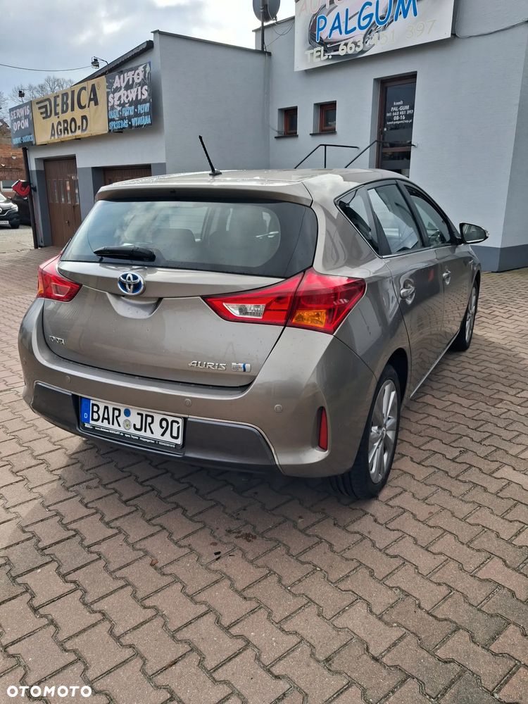 Toyota Auris - 4