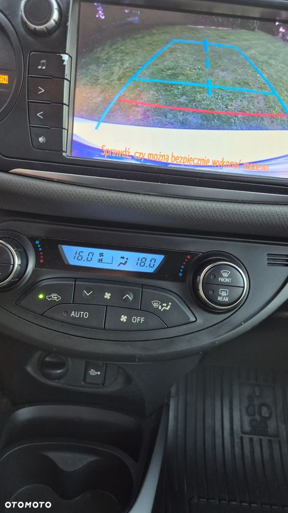Toyota Yaris - 21