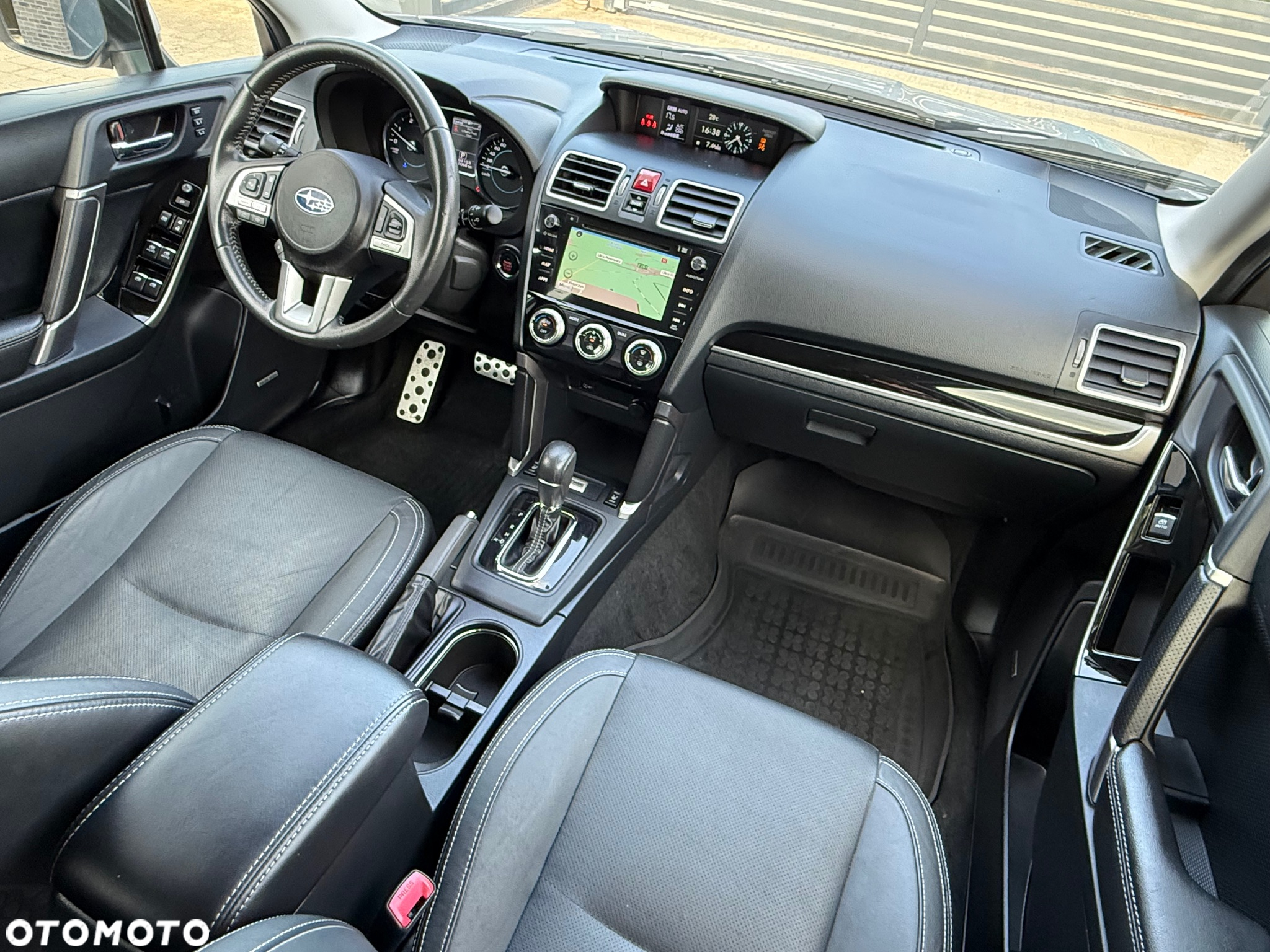 Subaru Forester 2.0D Platinum Lineartronic EU6 - 4