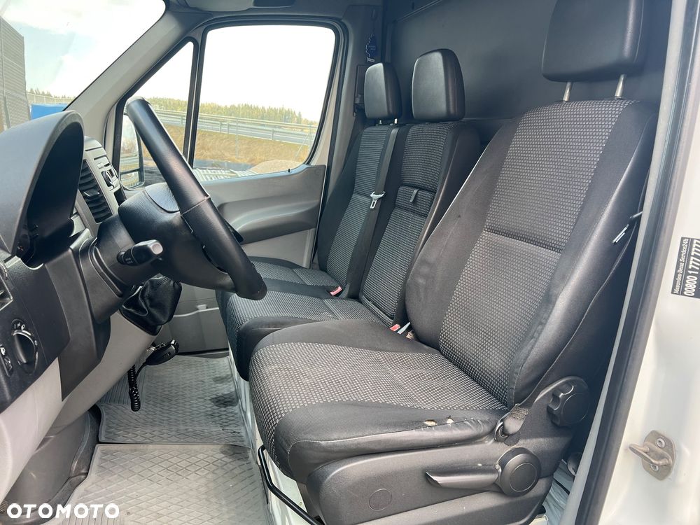 Mercedes-Benz Sprinter - 18